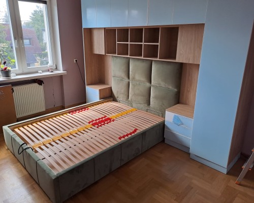 System mebli Sleep Varia ze stolikami nocnymi (fronty matowe)