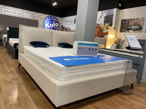 Łóżko tapicerowane Pillows