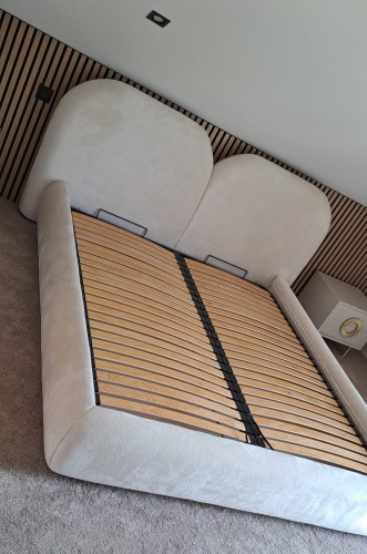 Łóżko tapicerowane Nubo