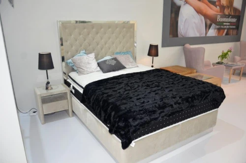 Łóżko kontynentalne 700 z ramką drewnianą - New Elegance