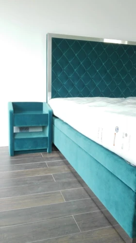 Łóżko kontynentalne 700 z ramką drewnianą - New Elegance