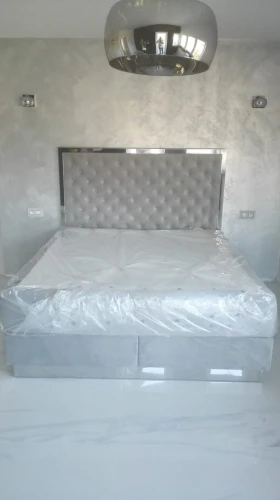 Łóżko kontynentalne 700 z ramką drewnianą - New Elegance