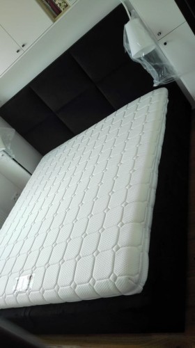 Łóżko tapicerowane Quaddro Plus