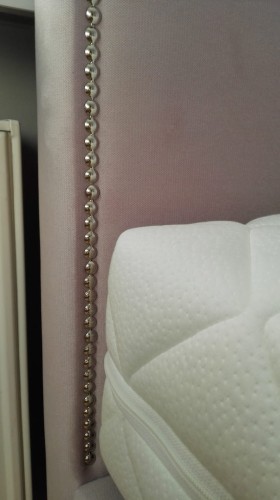 Łóżko tapicerowane Livio