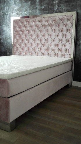 Wezgłowie 700 do łóżka kontynentalnego New Elagance