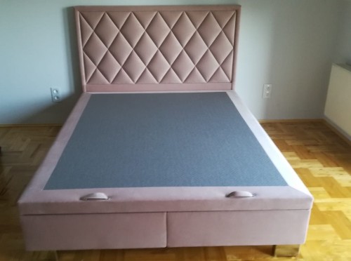 Wezgłowie 402 do łóżka kontynentalnego New Elegance