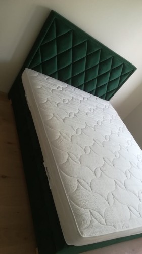 Wezgłowie 402 do łóżka kontynentalnego New Elegance