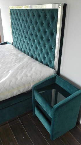 Wezgłowie 700 do łóżka kontynentalnego New Elagance